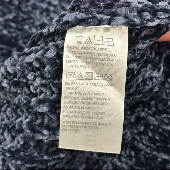 G.I.L.I. Chenille Navy Open Front Crochet Cardigan NWOT - Size XL - Picture 3 of 5